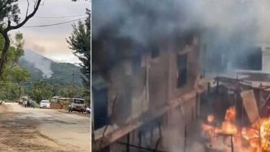मणिपुर के इंफाल में फिर से भड़की हिंसा, प्रदर्शनकारियों ने दो घरों में लगाई आग